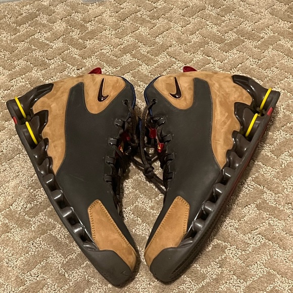 NIKE SHOX VC 3 III “TUSKEGEE AIRMEN” DESERT BROWN/RED MENS SIZE 12 (310270-221) - Picture 5 of 10